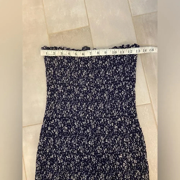 Reformation Chantilly Smocked Tube Mini Dress Floral Blue & White Size Large - Picture 7 of 10